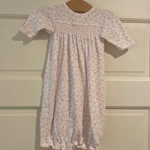 Kissy kissy small pink bow gown